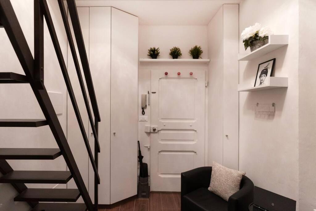 Station - City Center Studio Flat *